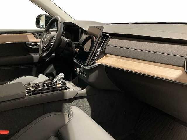 Begagnad Volvo XC90 455 HK (334 kW) 2026 Grå SUV