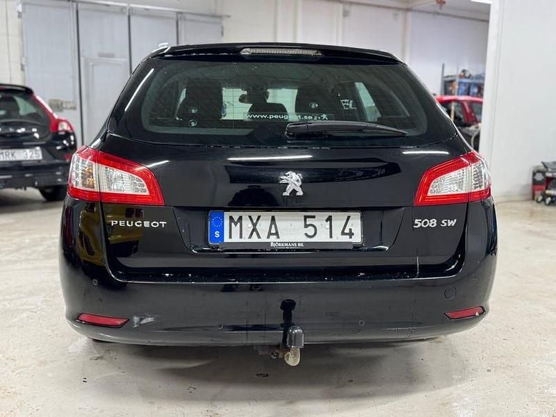 Begagnad Peugeot 508 SW 114 HK (83 kW) 2012 Svart Kombi