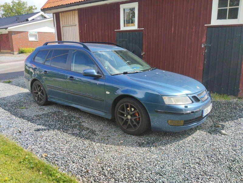Blå Begagnad 2006 Saab 9-3 Vector Kombi | 8 500 kr (Superpris) - Bild 1/4