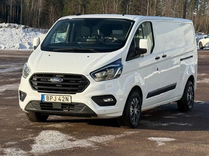 Vit Begagnad 2022 Ford Transit Custom | 177 000 kr (Marknadspris) - Bild 1/4