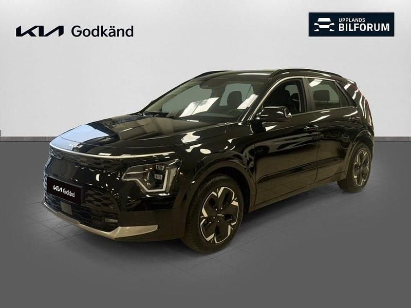 Svart Begagnad 2022 Kia e-Niro SUV | 289 000 kr (Marknadspris) - Bild 1/4