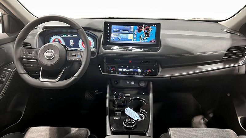 Ny Nissan X-Trail N-Connecta 2025 Beige SUV