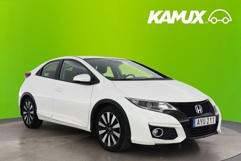 Vit Begagnad 2015 Honda Civic Halvkombi | 132 900 kr (Marknadspris) - Bild 1/3