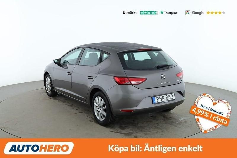 Begagnad Seat Leon Style 112 HK (82 kW) 2015 Grå Halvkombi