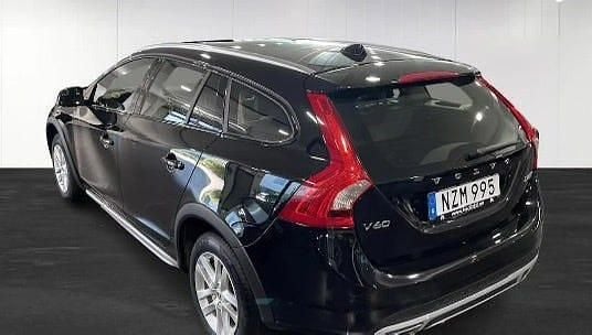Begagnad Volvo V60 CC 190 HK (139 kW) 2018 Kombi