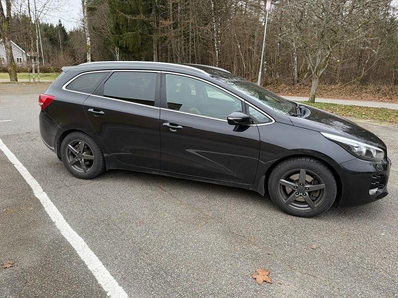 Begagnad Kia Ceed Sportswagon GT-Line 136 HK (100 kW) 2016 Kombi