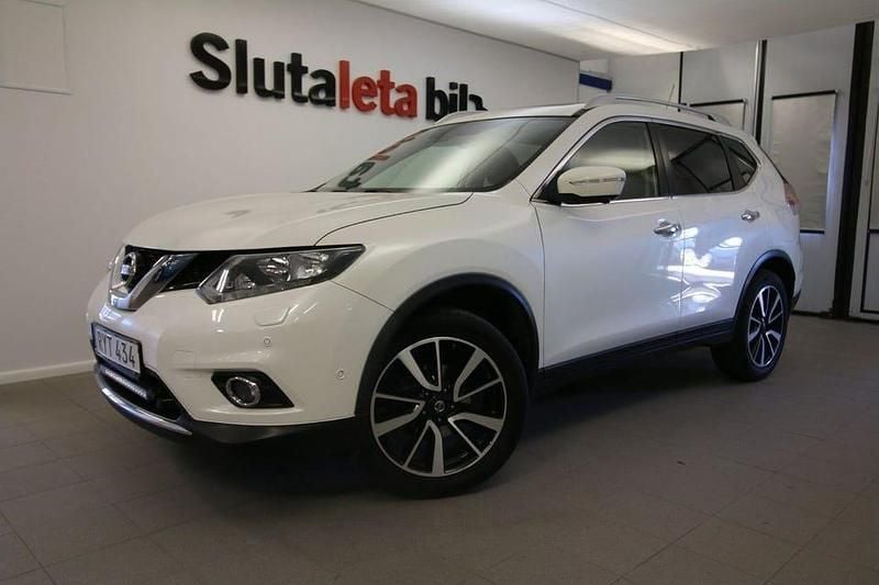 Vit Begagnad 2014 Nissan X-Trail 360º SUV | 134 900 kr (Marknadspris) - Bild 1/4