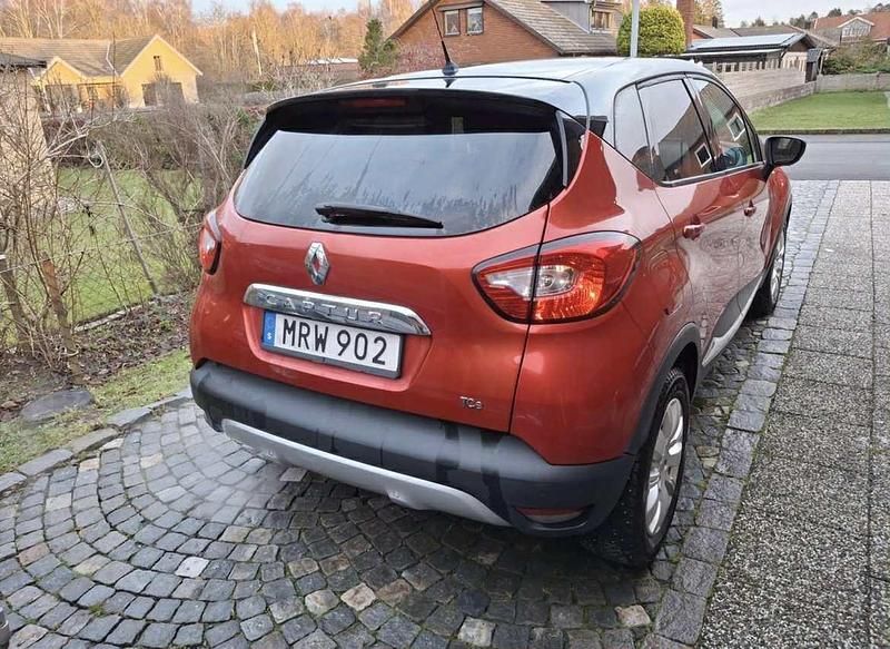 Begagnad 2015 Renault Captur SUV | 96 000 kr (Bra pris) - Bild 1/4