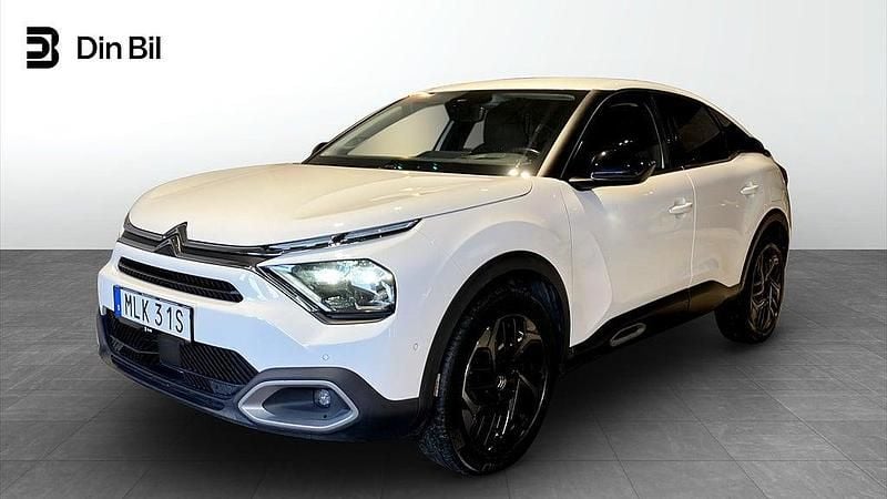 Vit Begagnad 2021 Citroën C4 PureTech Halvkombi | 169 900 kr (Marknadspris) - Bild 1/4