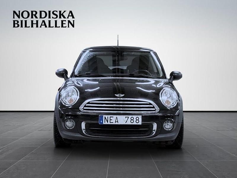 Begagnad Mini ONE 98 HK (72 kW) 2013 Svart Halvkombi