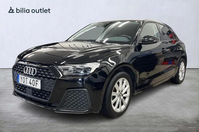 Svart Begagnad 2020 Audi A1 Sportback Proline Halvkombi | 199 900 kr (Marknadspris) - Bild 1/3
