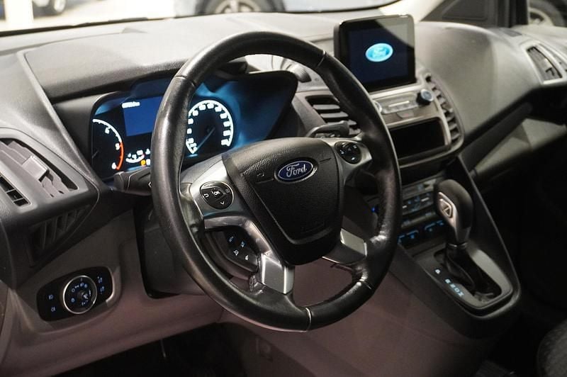 Begagnad Ford Transit 2023 Svart Pickup