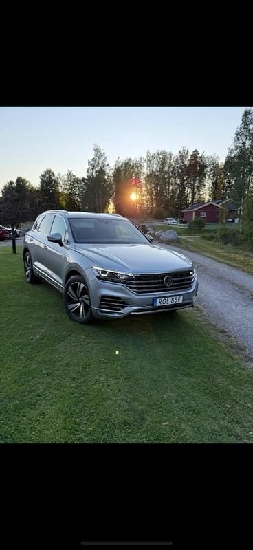 Begagnad VW Touareg 286 HK (210 kW) 2018 Silver SUV