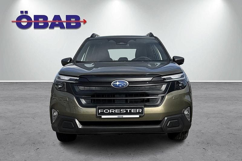 Begagnad Subaru Forester 136 HK (100 kW) 2024 Grön SUV
