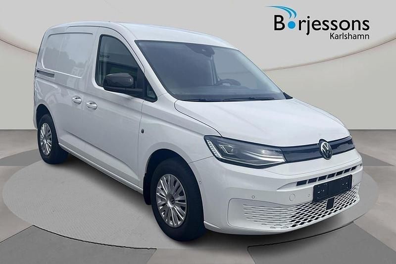 Vit Ny 2025 VW Caddy Minibuss | 333 000 kr (Marknadspris) - Bild 1/4