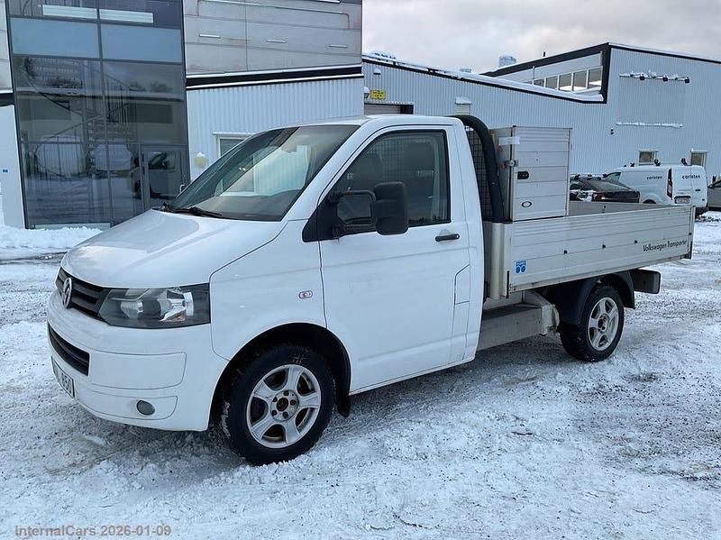 Vit Begagnad 2011 VW Transporter Van | 68 500 kr (Marknadspris) - Bild 1/4