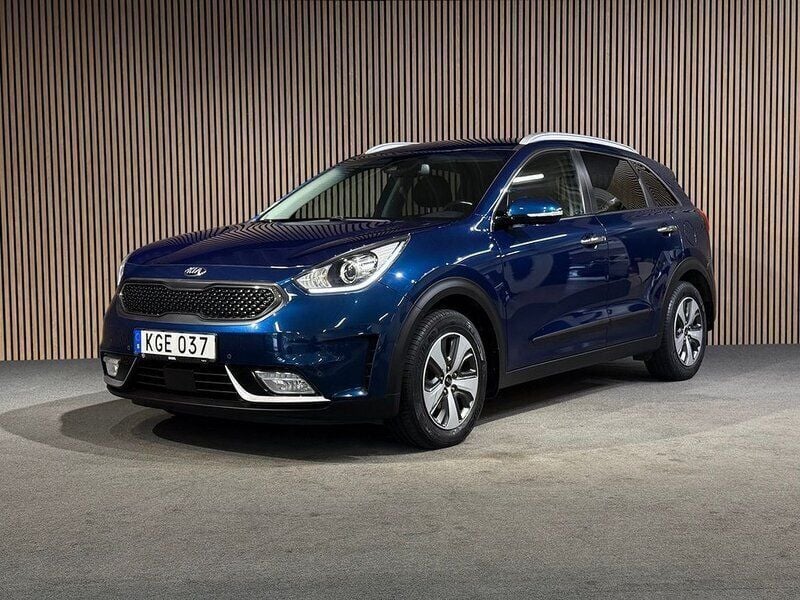 Blå Begagnad 2018 Kia Niro 2 SUV | 189 400 kr (Marknadspris) - Bild 1/4