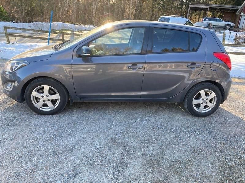 Begagnad 2015 Hyundai i20 | 60 000 kr (Marknadspris) - Bild 1/4