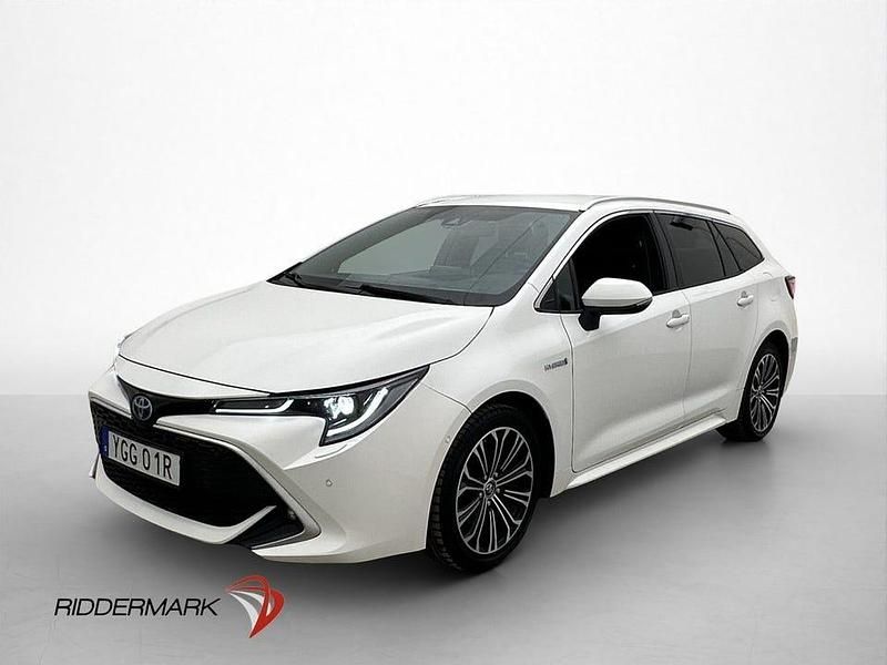 Begagnad Toyota Corolla Executive 122 HK (89 kW) 2019 Vit Kombi
