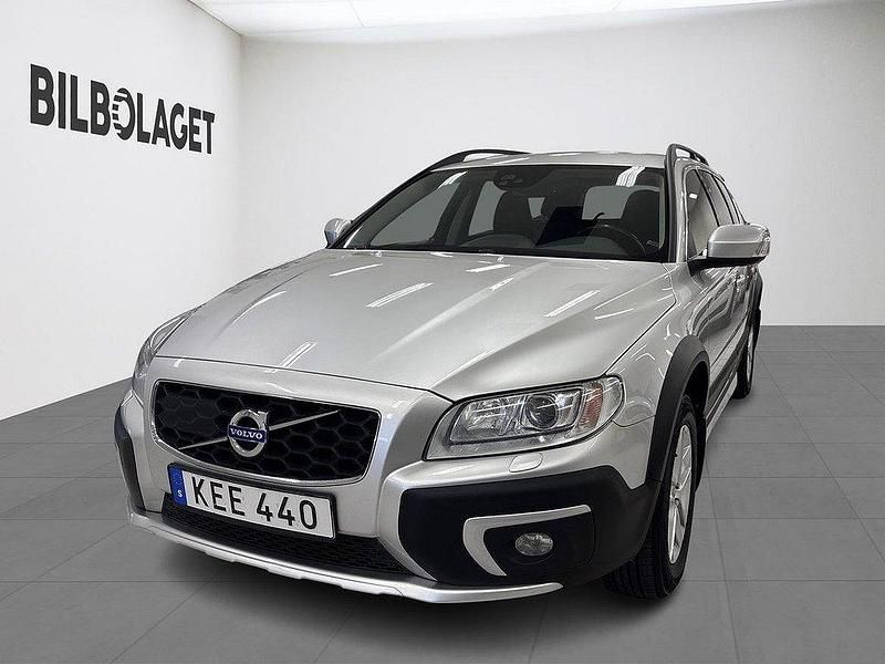 Silver Begagnad 2015 Volvo XC70 Standard SUV | 214 800 kr (Marknadspris) - Bild 1/4