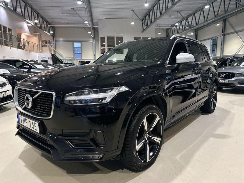 Svart Begagnad 2019 Volvo XC90 R-Design SUV | 419 900 kr (Lite dyr) - Bild 1/4