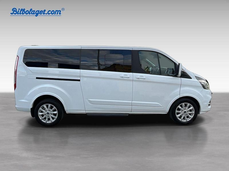 Begagnad Ford Tourneo Custom 188 HK (138 kW) 2022 Vit Van