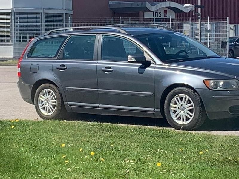 Begagnad 2007 Volvo V50 Kombi | 15 000 kr (Bra pris) - Bild 1/4