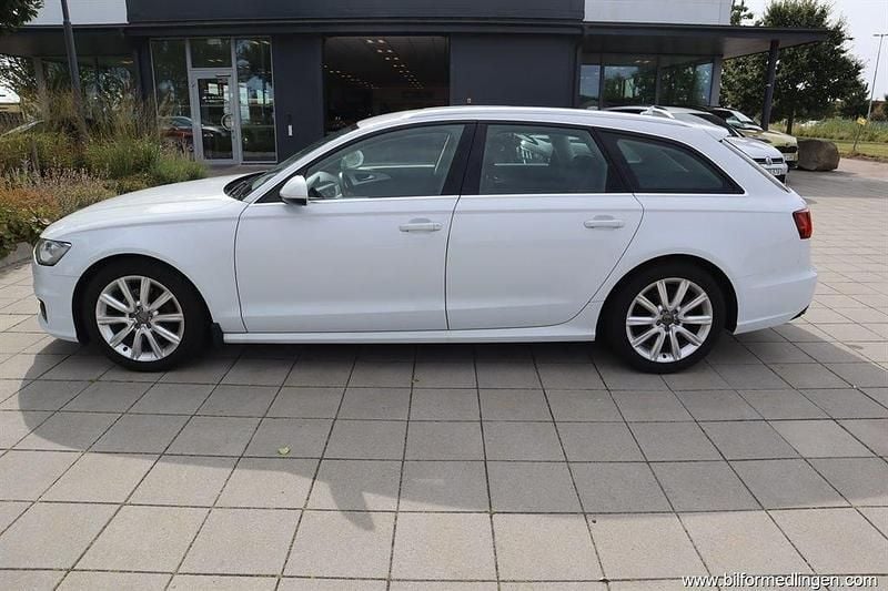 Vit samma som bilen Begagnad 2015 Audi A6 Sport Kombi | 164 900 kr (Marknadspris) - Bild 1/4
