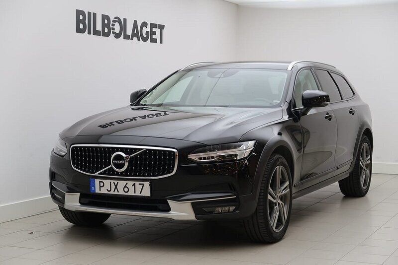 Svart Begagnad 2017 Volvo V90 CC Pro Kombi | 299 500 kr (Marknadspris) - Bild 1/4