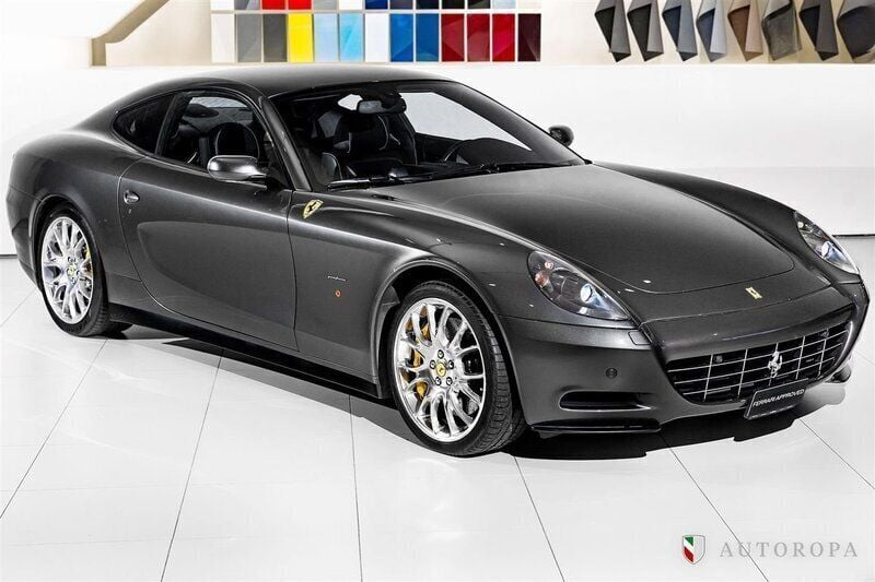 Grå Begagnad 2008 Ferrari 612 Sportkupé | 1 495 000 kr - Bild 1/4