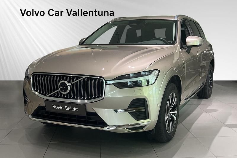 Grå Begagnad 2023 Volvo XC60 SUV | 519 900 kr (Dyr) - Bild 1/3