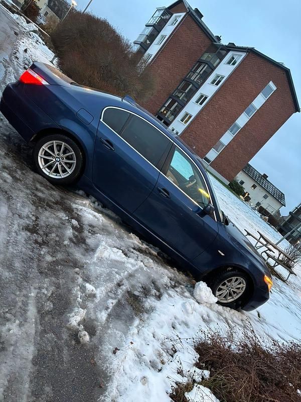 Begagnad BMW 520 170 HK (125 kW) 2009 Sedan