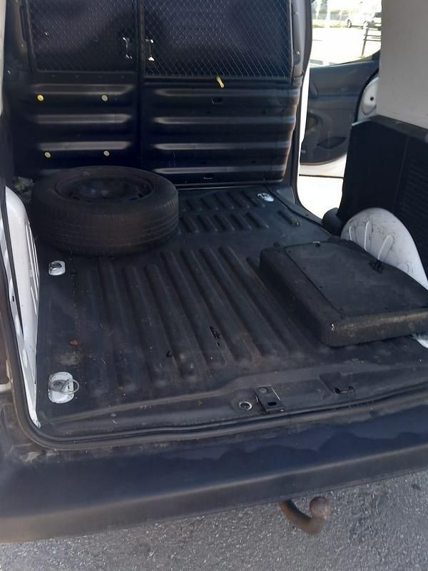 Begagnad Citroën Berlingo 90 HK (66 kW) 2014 Minibuss