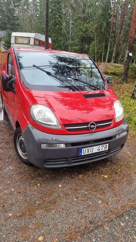 Begagnad 2004 Opel Vivaro Van | 24 000 kr (Superpris) - Bild 1/4