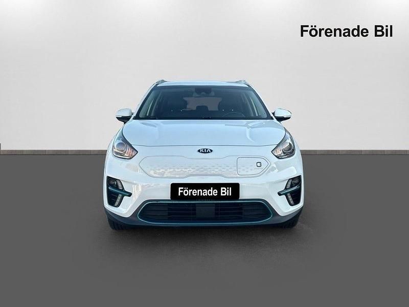 Begagnad Kia e-Niro Advance 150 kW (204 HK) 2018 Vit SUV