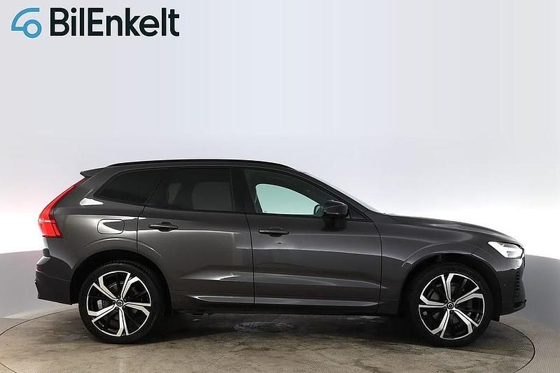 Begagnad Volvo XC60 R-Design 303 HK (222 kW) 2021 Grå SUV