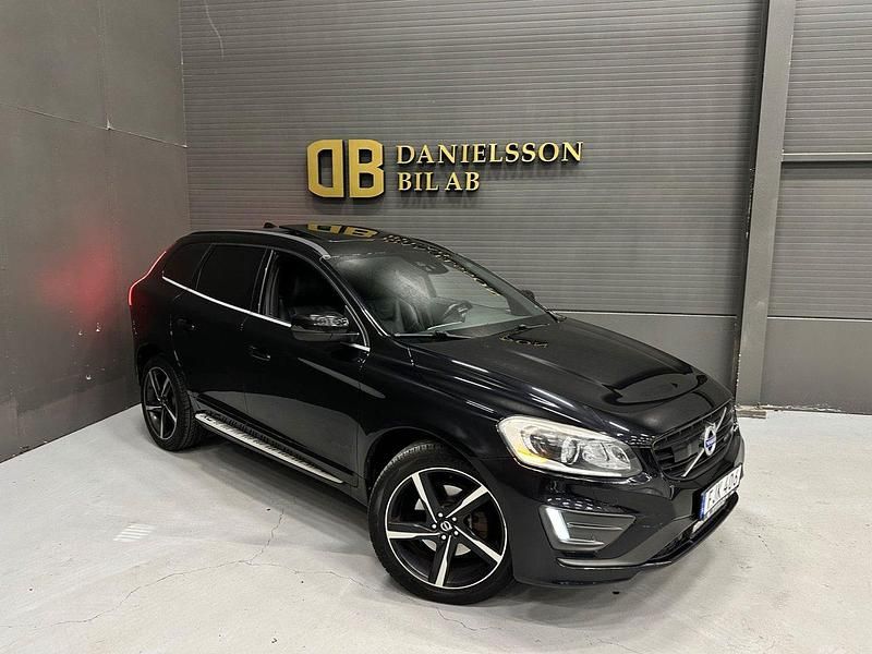 Svart Begagnad 2014 Volvo XC60 R-Design SUV | 144 800 kr (Marknadspris) - Bild 1/4