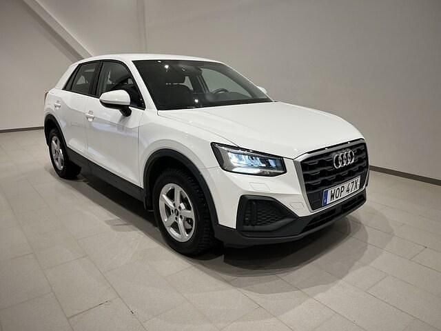 Begagnad Audi Q2 Proline 110 HK (80 kW) 2023 Ibisvit SUV