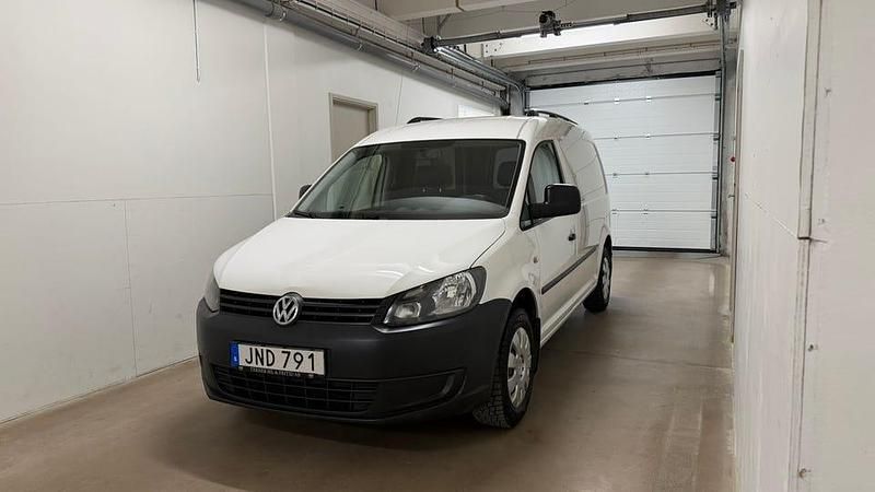 Begagnad VW Caddy Maxi 102 HK (75 kW) 2015 Minibuss