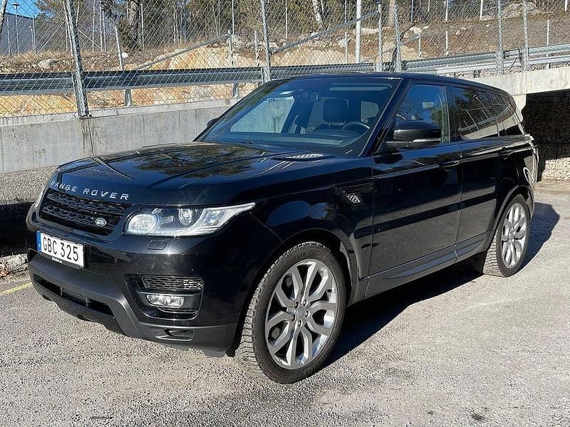 Begagnad 2015 Land Rover Range Rover HSE SUV | 389 400 kr - Bild 1/4