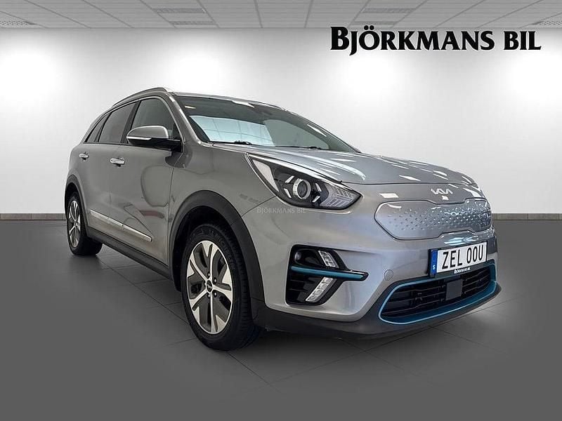 Begagnad Kia e-Niro Advance 150 kW (204 HK) 2021 Grå (/klg/ steel grey) SUV