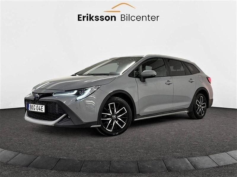 Grå Begagnad 2022 Toyota Corolla Kombi | 199 900 kr (Lite dyr) - Bild 1/4