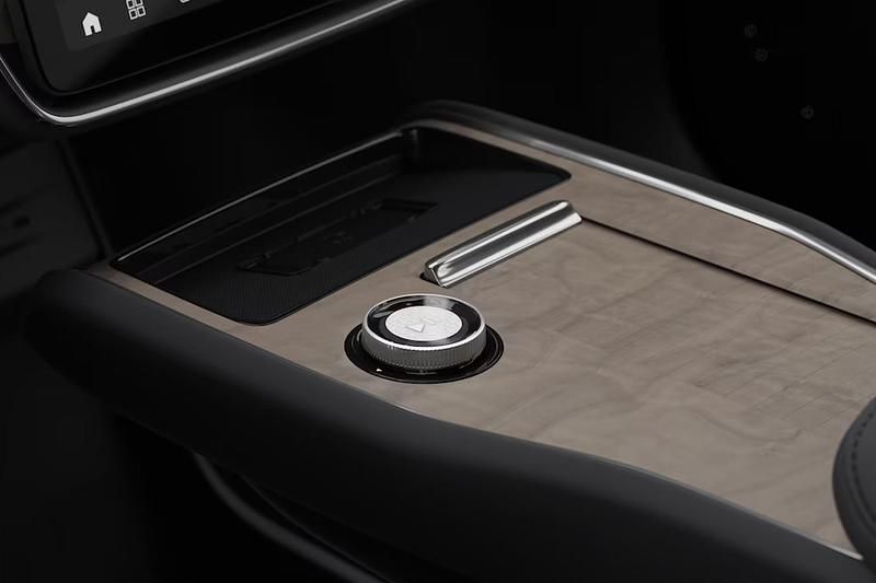 Ny Volvo EX90 300 kW (408 HK) 2026 Grå SUV