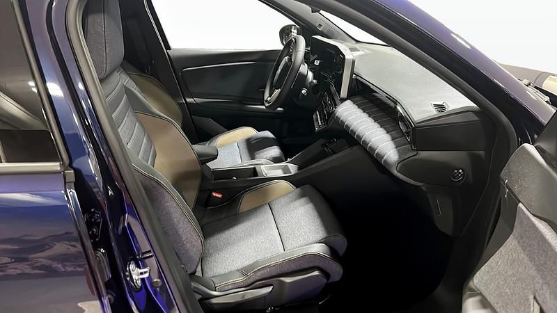 Ny Renault 5 E-Tech Techno 110 kW (150 HK) 2026 Blå Halvkombi