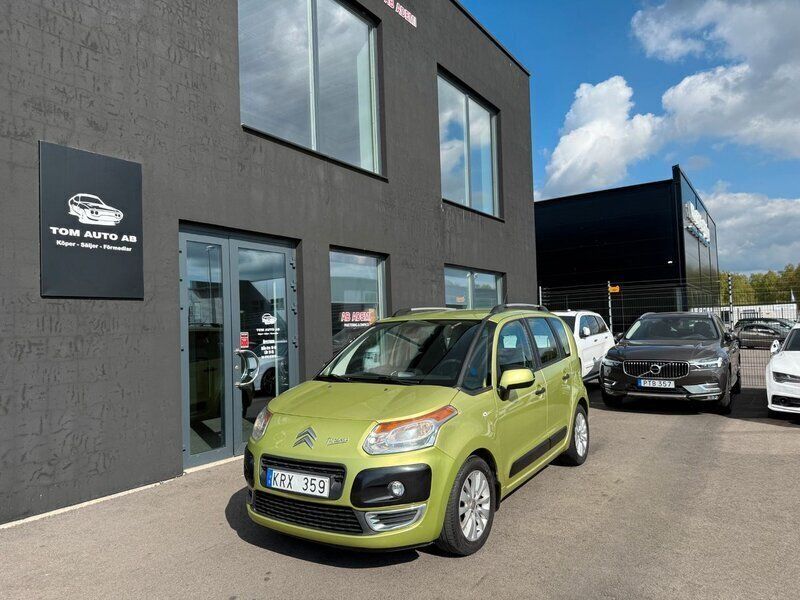 Ljusgrön Begagnad 2010 Citroën C3 Picasso Minibuss | 25 000 kr - Bild 1/4