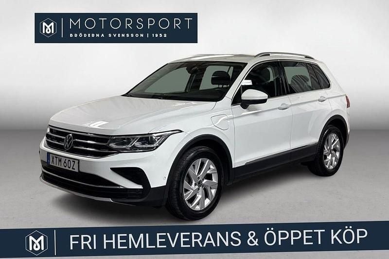 Vit Begagnad 2022 VW Tiguan Elegance SUV | 254 900 kr (Bra pris) - Bild 1/3