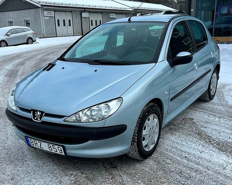 Begagnad Peugeot 206 88 HK (64 kW) 2005