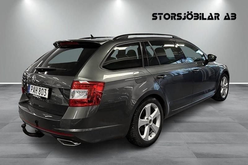 Begagnad Skoda Octavia RS 184 HK (135 kW) 2016 Grå Kombi