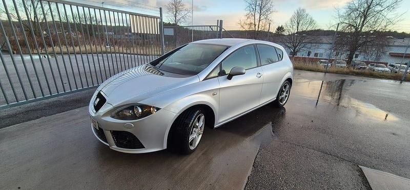 Begagnad 2008 Seat Leon FR Halvkombi | 49 500 kr (Marknadspris) - Bild 1/4