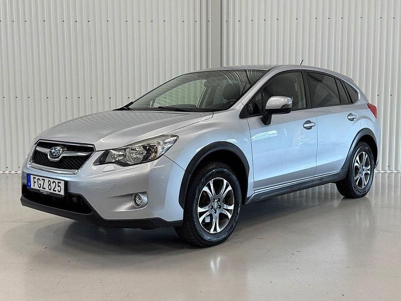 Silver Begagnad 2014 Subaru XV SUV | 99 900 kr (Bra pris) - Bild 1/4
